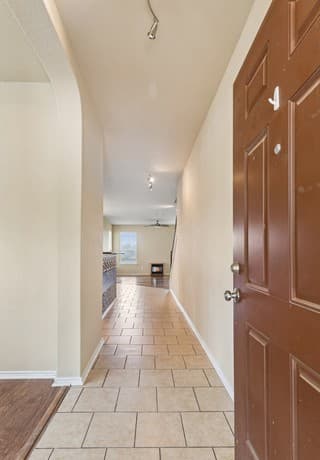 5-bedroom rental at 12234 Malkin Pl in San Antonio, TX — photo 4