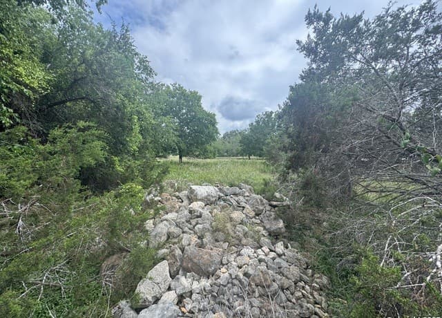 rental at LOT 10 Browning in San Antonio, TX — photo 5