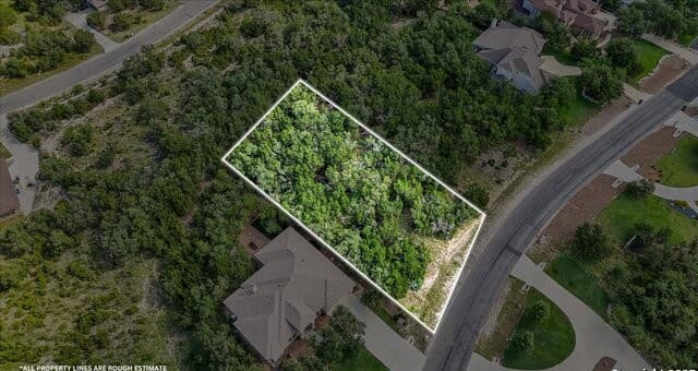 rental at 1219 Silent Hollow in San Antonio, TX — photo 5