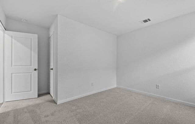 3-bedroom rental at 12703 Kathleen St in San Antonio, TX — photo 4