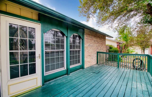 4-bedroom rental at 6106 Little Brandywine Crk in San Antonio, TX — photo 4