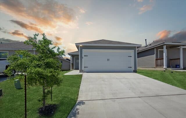 3-bedroom rental at 7251 Plow Run in San Antonio, TX — photo 1