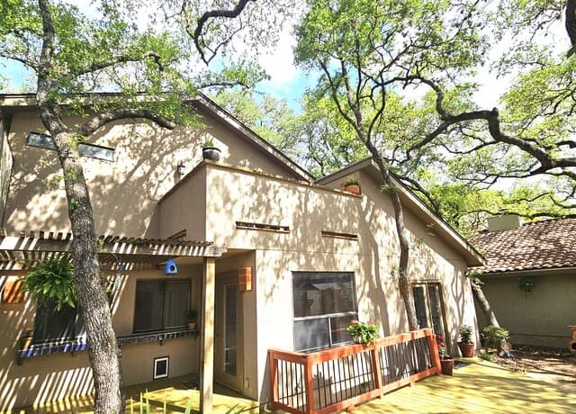 3-bedroom rental at 3410 River Path St in San Antonio, TX — photo 3