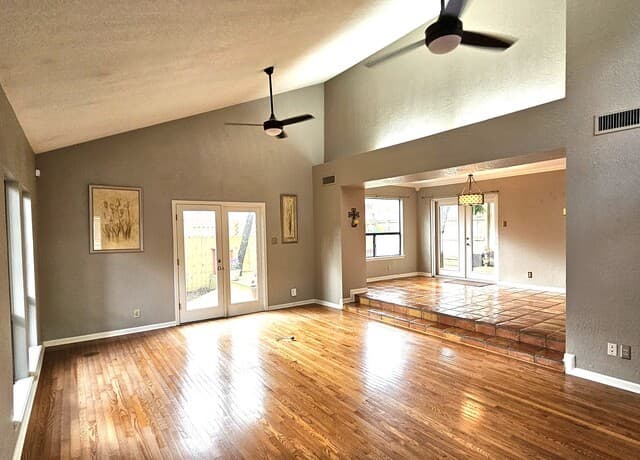 3-bedroom rental at 3410 River Path St in San Antonio, TX — photo 4