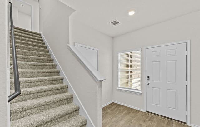 4-bedroom rental at 5863 Cosmic Crisp in San Antonio, TX — photo 3