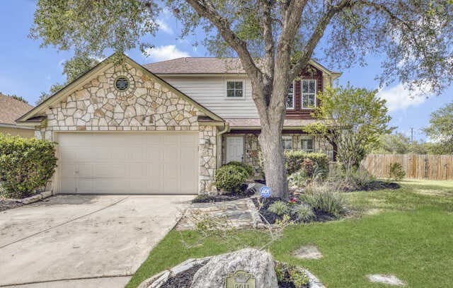 4-bedroom rental at 8911 Veranda Ct in San Antonio, TX — photo 3