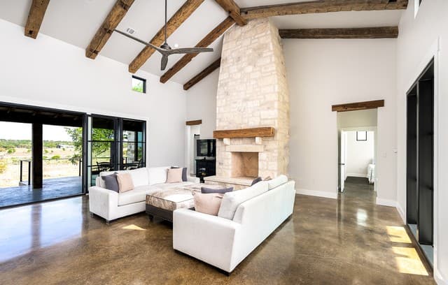3-bedroom rental at 156 Agrihood Dr in Fredericksburg, TX — photo 5