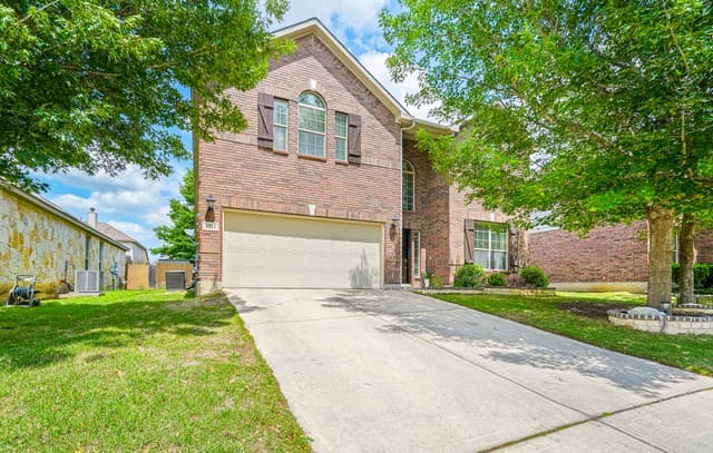 4-bedroom rental at 3711 Texas Sotol in San Antonio, TX — photo 1