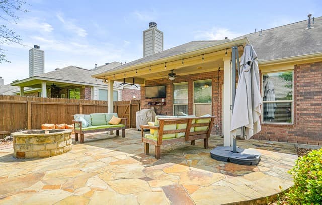 4-bedroom rental at 3711 Texas Sotol in San Antonio, TX — photo 2