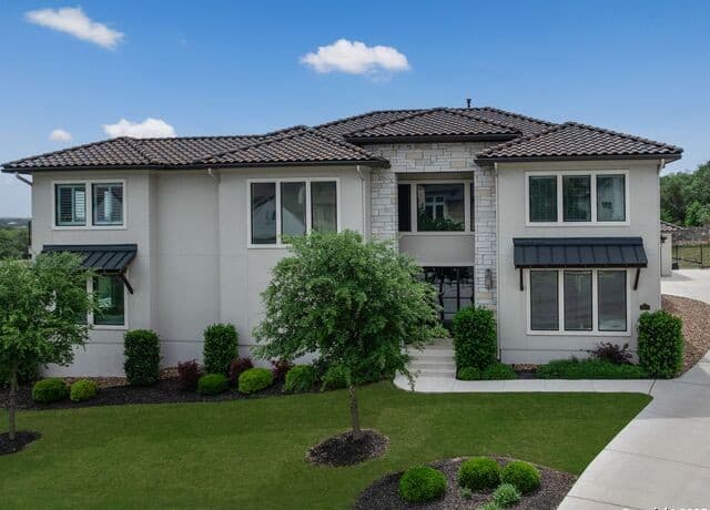 4-bedroom rental at 4020 Luz Del Faro in San Antonio, TX — photo 1