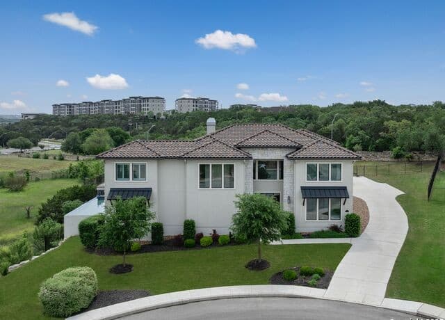 4-bedroom rental at 4020 Luz Del Faro in San Antonio, TX — photo 3