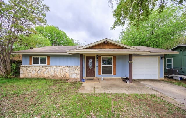 4-bedroom rental at 7410 Pipe Spring in San Antonio, TX — photo 1