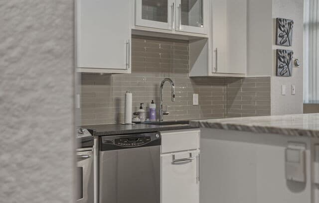 Home for sale at 214 E Travis St Unit APT 205 in San Antonio, TX — photo 4