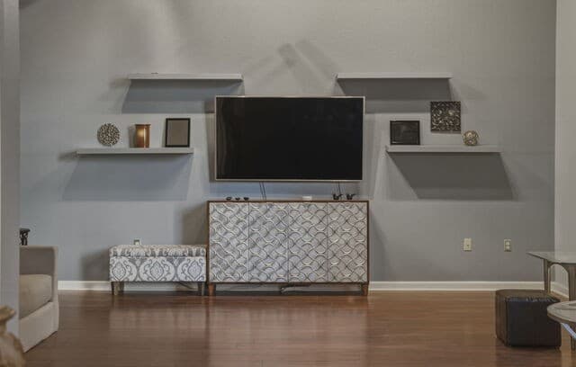Home for sale at 214 E Travis St Unit APT 205 in San Antonio, TX — photo 5