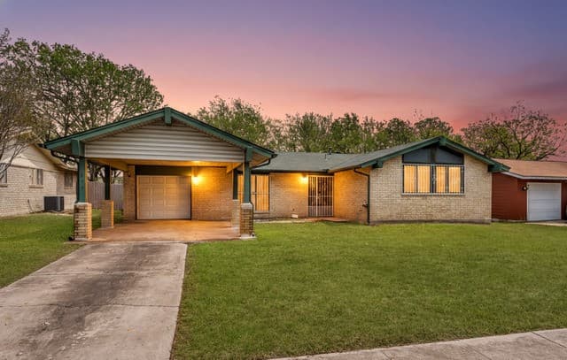 3-bedroom rental at 4874 Castle Rose in San Antonio, TX — photo 1