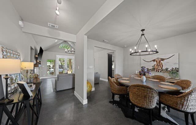 4-bedroom rental at 2146 Stone Gate in Fredericksburg, TX — photo 4
