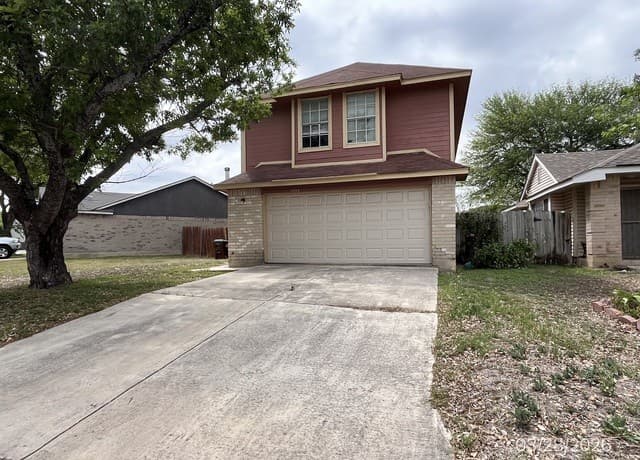 3-bedroom rental at 11343 Hatchet Pass Dr in San Antonio, TX — photo 1
