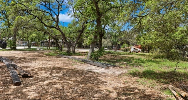 rental at 1136 Mendelin Dr in San Antonio, TX — photo 5