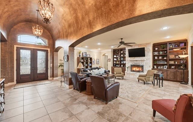 3-bedroom rental at 162 ALONDRA Lane in Spring Branch, TX — photo 3