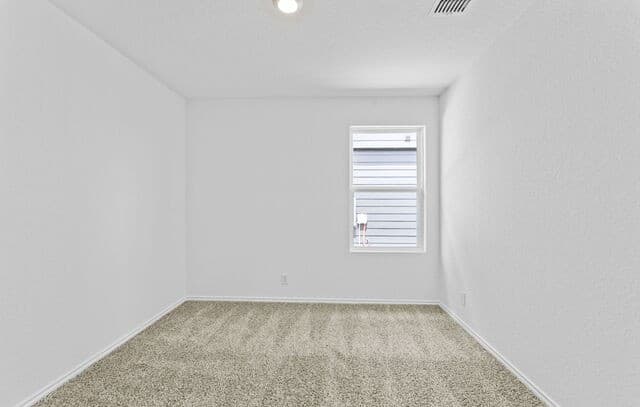 4-bedroom rental at 4818 Turquoise Park in San Antonio, TX — photo 4