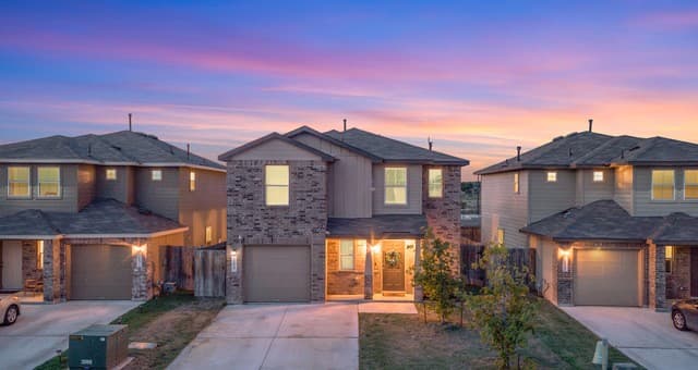 4-bedroom rental at 13527 Hummel Loop in San Antonio, TX — photo 2