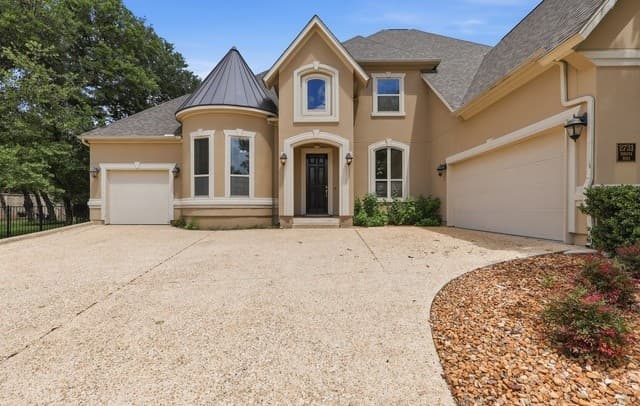 5-bedroom rental at 2731 Sonata Park in San Antonio, TX — photo 1