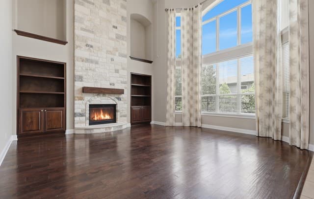 5-bedroom rental at 2731 Sonata Park in San Antonio, TX — photo 3