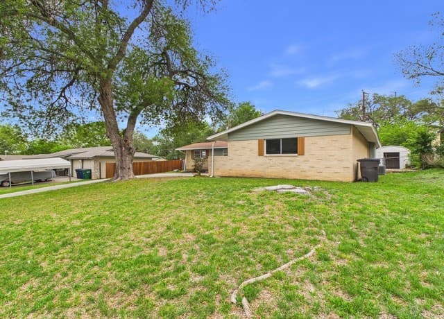 3-bedroom rental at 5906 Gabor Dr in San Antonio, TX — photo 3