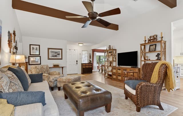 4-bedroom rental at 26247 Needle Point in San Antonio, TX — photo 4