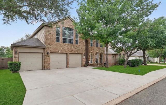 5-bedroom rental at 25019 Catalan Clf in San Antonio, TX — photo 1