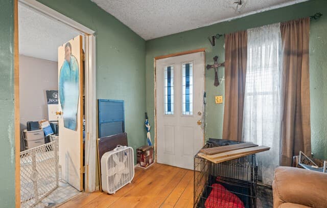 3-bedroom rental at 116 Parkview in San Antonio, TX — photo 5