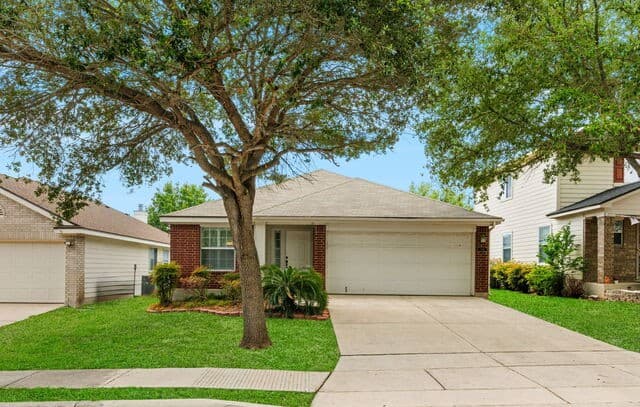 3-bedroom rental at 3322 Butler Pass in San Antonio, TX — photo 1