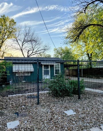 2-bedroom rental at 419 Collinsworth Avenue in San Antonio, TX — photo 4