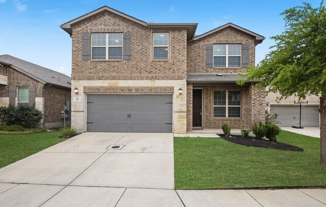 4-bedroom rental at 121 Abbeydell in Boerne, TX — photo 1