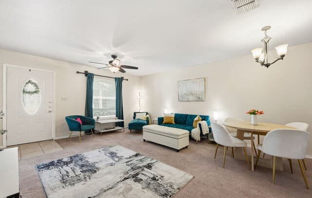 2-bedroom rental at 121 S Plant Unit 302 in Boerne, TX — photo 4