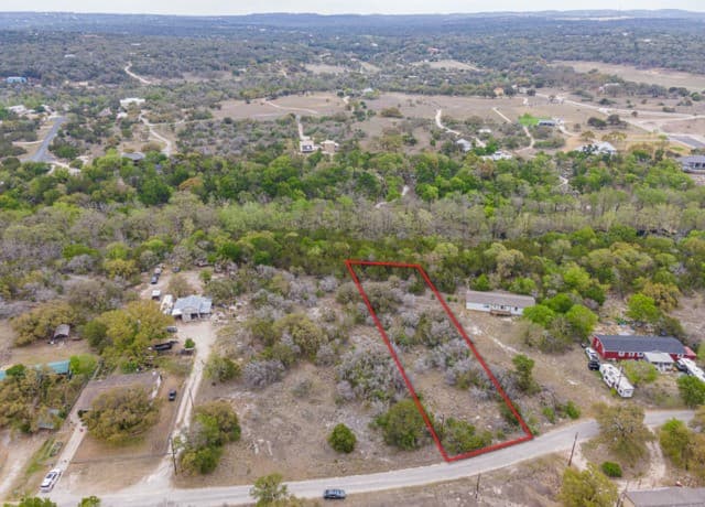 rental at 223 Bluff View Dr in Spring Branch, TX — photo 1