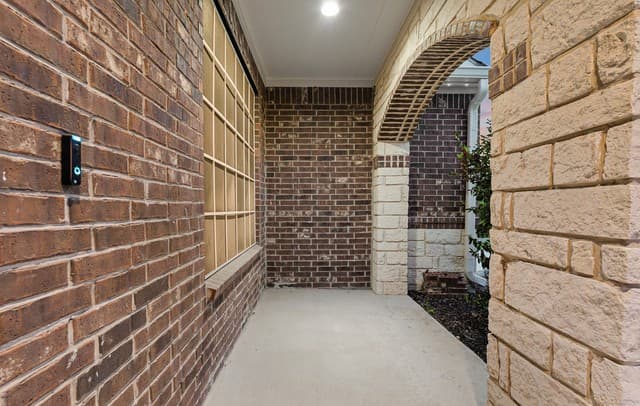 4-bedroom rental at 2727 Running Fawn in San Antonio, TX — photo 5