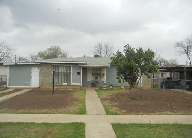 Home for sale at 119 Carmen Pl in San Antonio, TX — photo 2