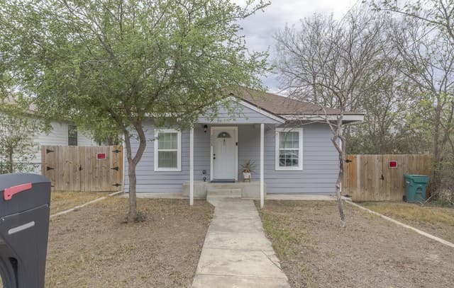 4-bedroom home for sale at 2608 Leal St in San Antonio TX