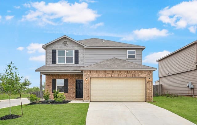 4-bedroom rental at 20039 Lonesome Dove in Lytle, TX — photo 1