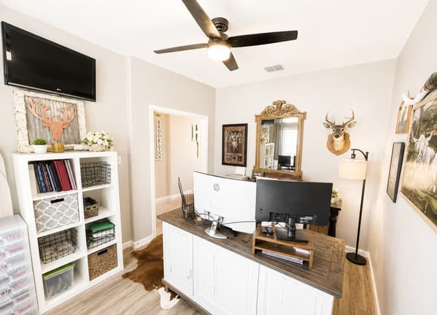 4-bedroom rental at 13438 Canyon Mdw in San Antonio, TX — photo 3