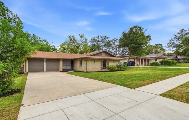 3-bedroom rental at 3638 Mapleton St in San Antonio, TX — photo 1