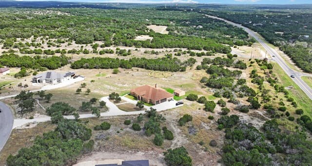 rental at 27010 Rocky Rim in San Antonio, TX — photo 3