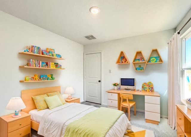 3-bedroom rental at 268 Cowboy Ridge in Pleasanton, TX — photo 5