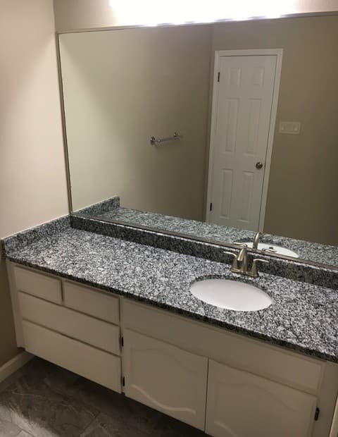 3-bedroom rental at 3103 Morning Trl in San Antonio, TX — photo 5