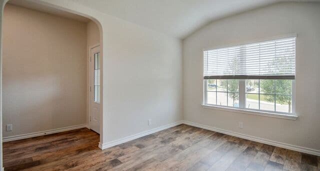 3-bedroom rental at 14751 Pearl Flats in San Antonio, TX — photo 1