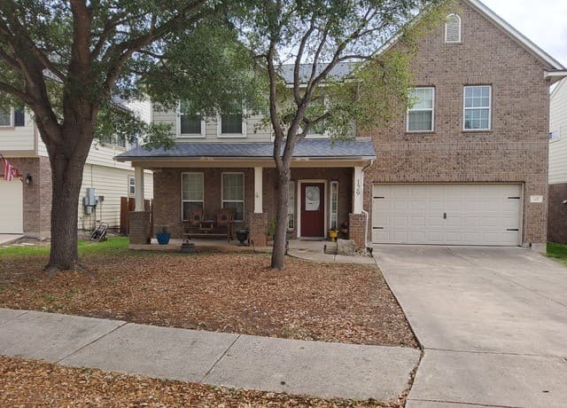 5-bedroom rental at 129 Carmel Dr in Cibolo, TX — photo 1