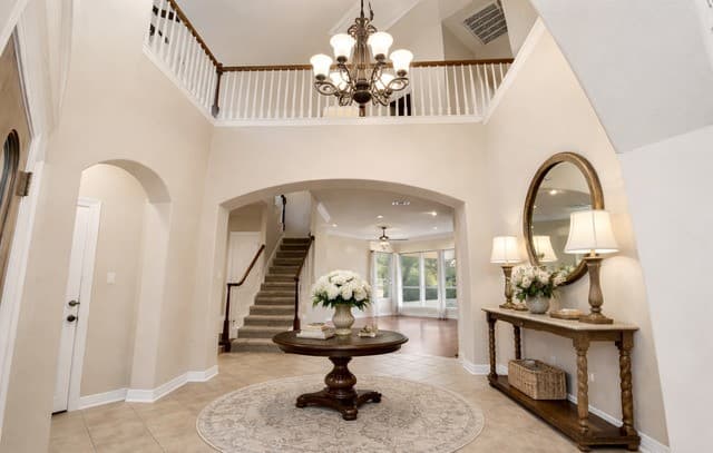 3-bedroom rental at 8218 Plum Valley Dr in San Antonio, TX — photo 4
