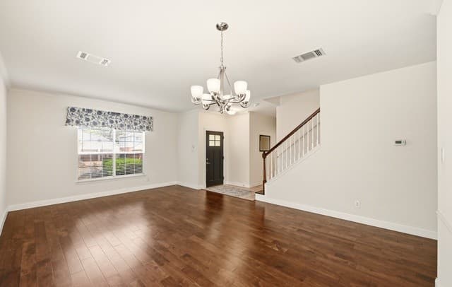 4-bedroom rental at 12230 Stable Pass in San Antonio, TX — photo 3