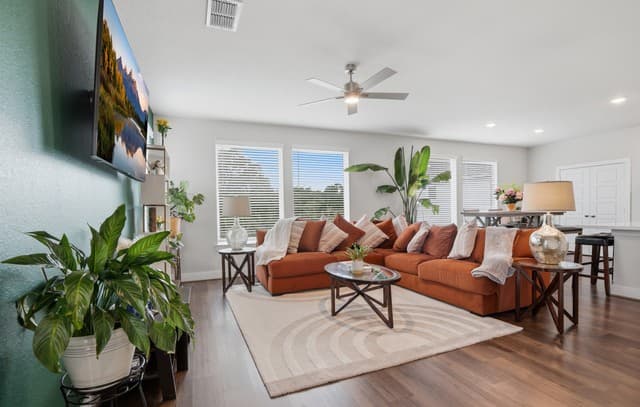 3-bedroom rental at 9227 Stillwater Pass in San Antonio, TX — photo 5